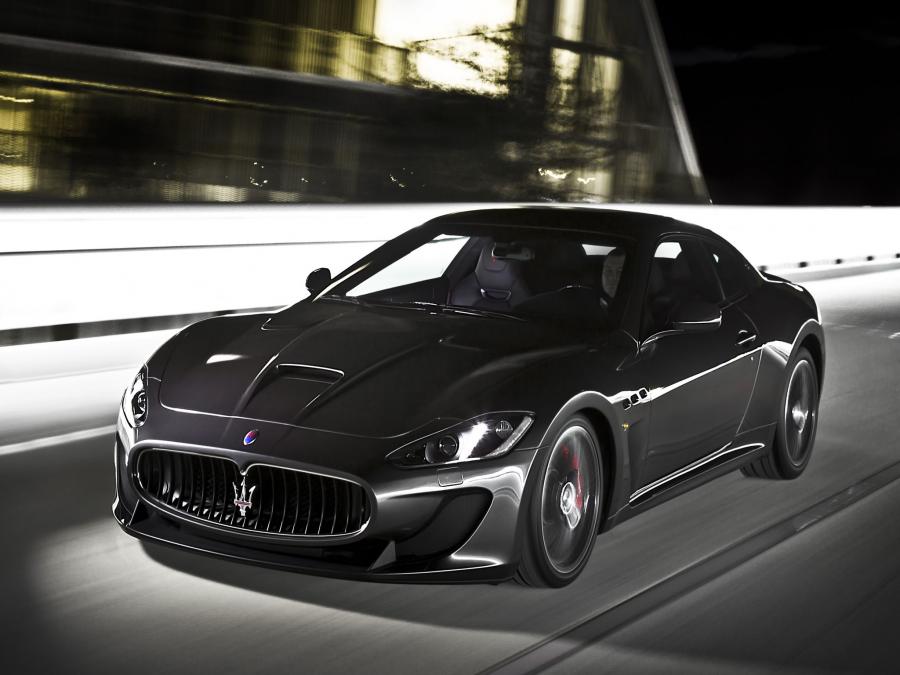  Maserati GranTurismo MC Stradale 2013 года  (фото 13 из 18)